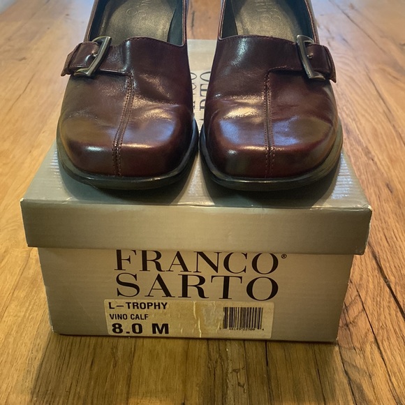 Ladies Franco Sarto Trophy Pump size 8 - Picture 7 of 7